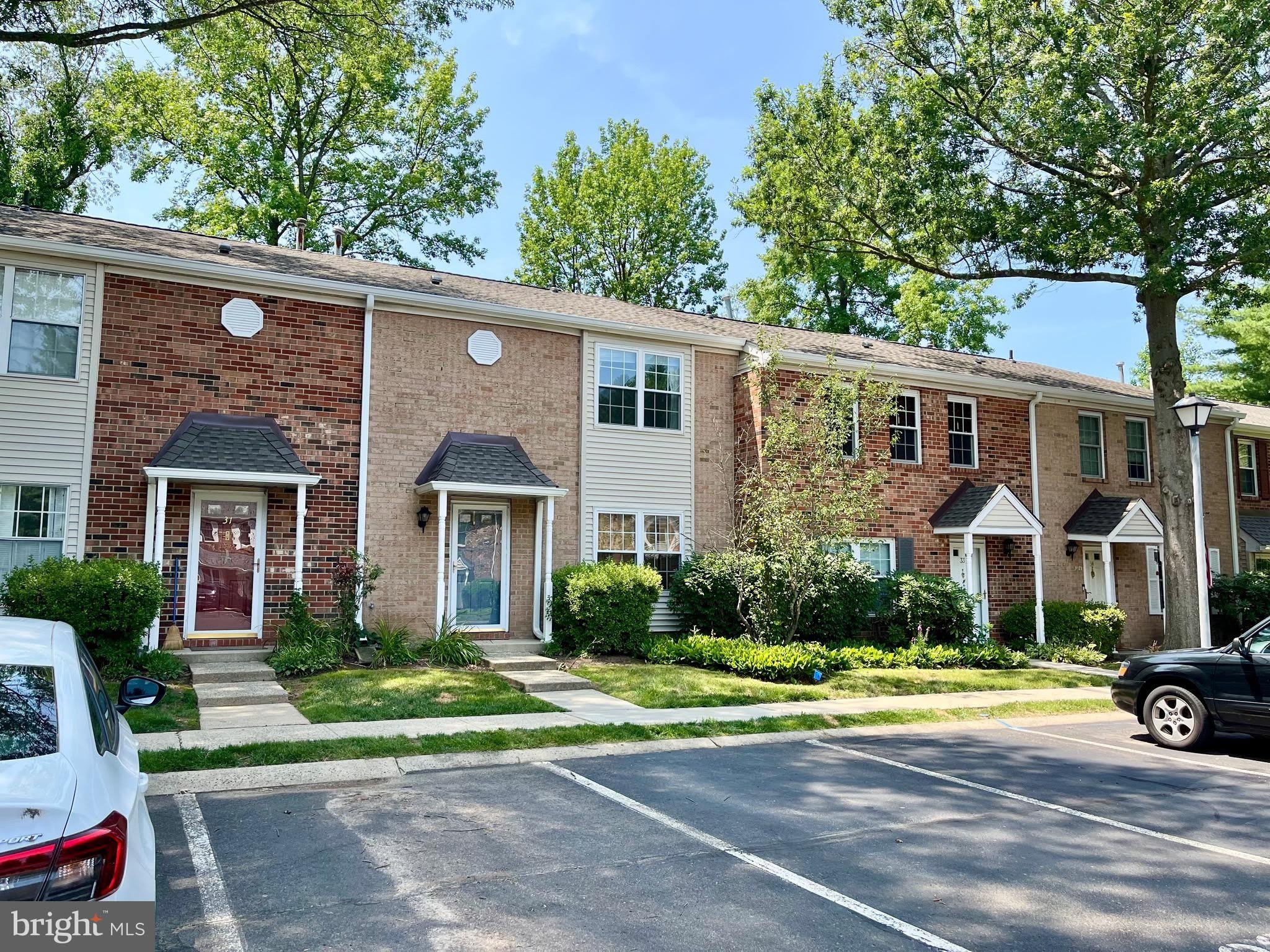 32 PAGODA CT – photo 1
