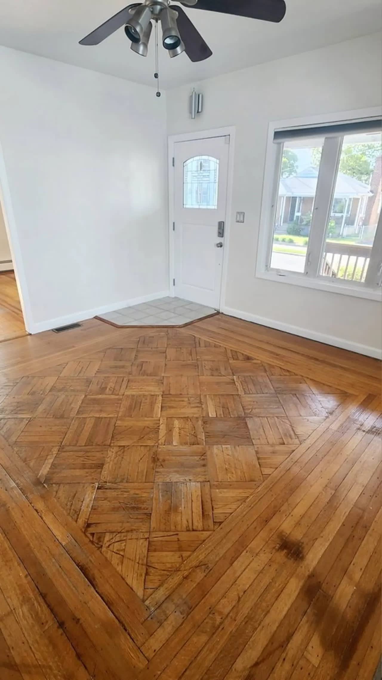 137 Sweet Avenue – photo 2