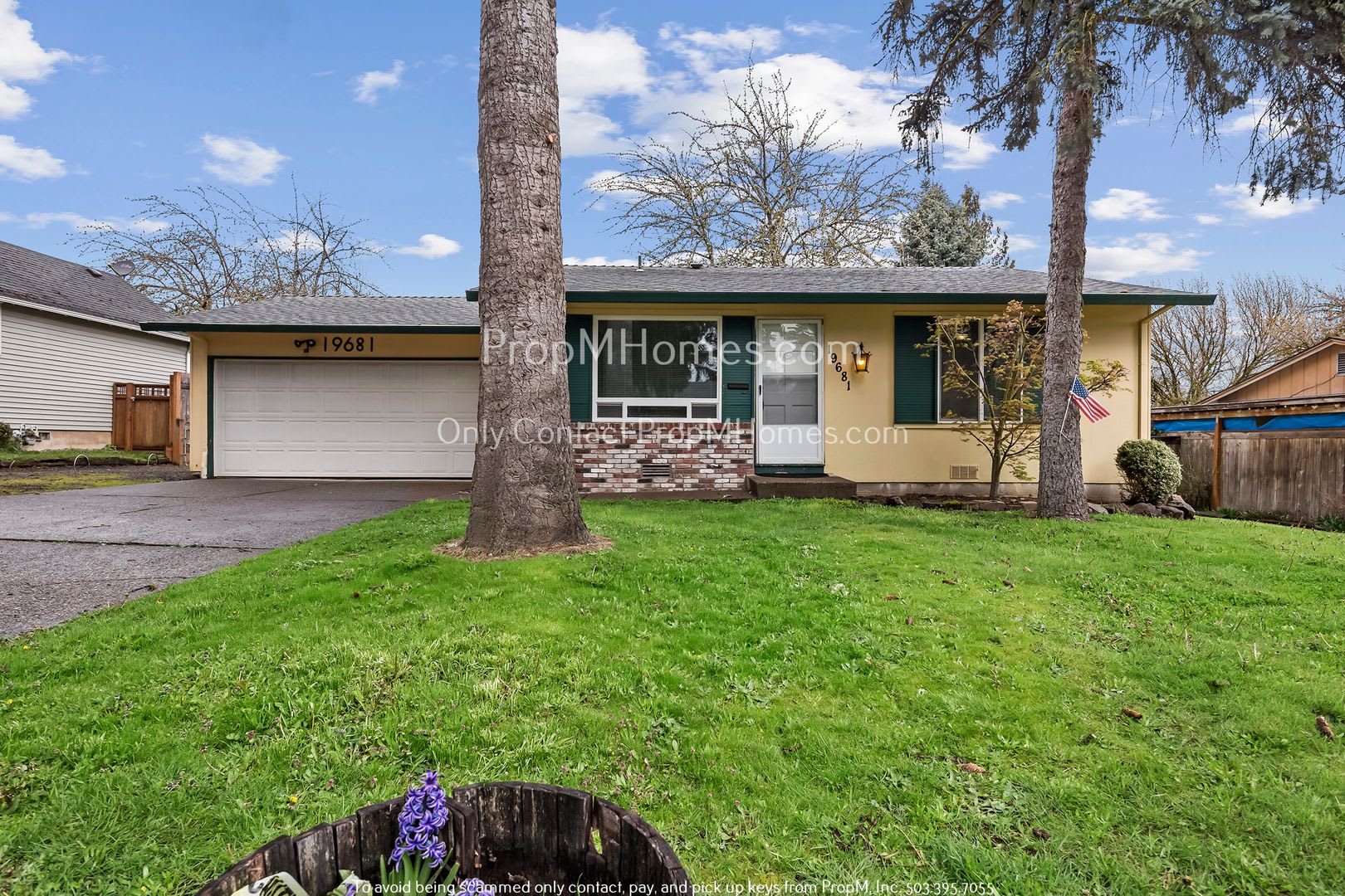 Three-Bedroom Home with Huge Yard in Hazeldale! – photo 1
