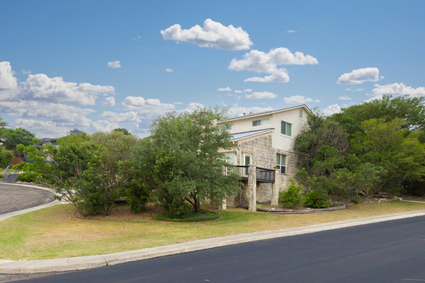 Helotes Home High on the Hill – photo 2