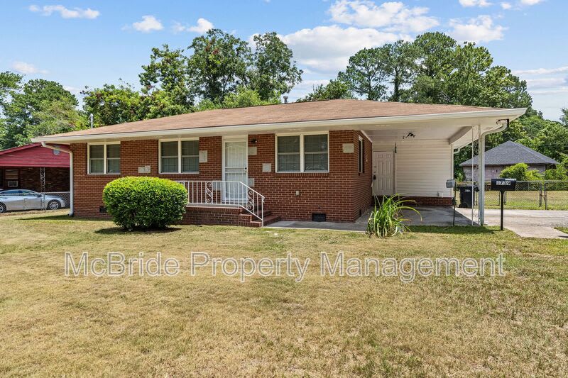 1739 Cornell Drive – photo 3