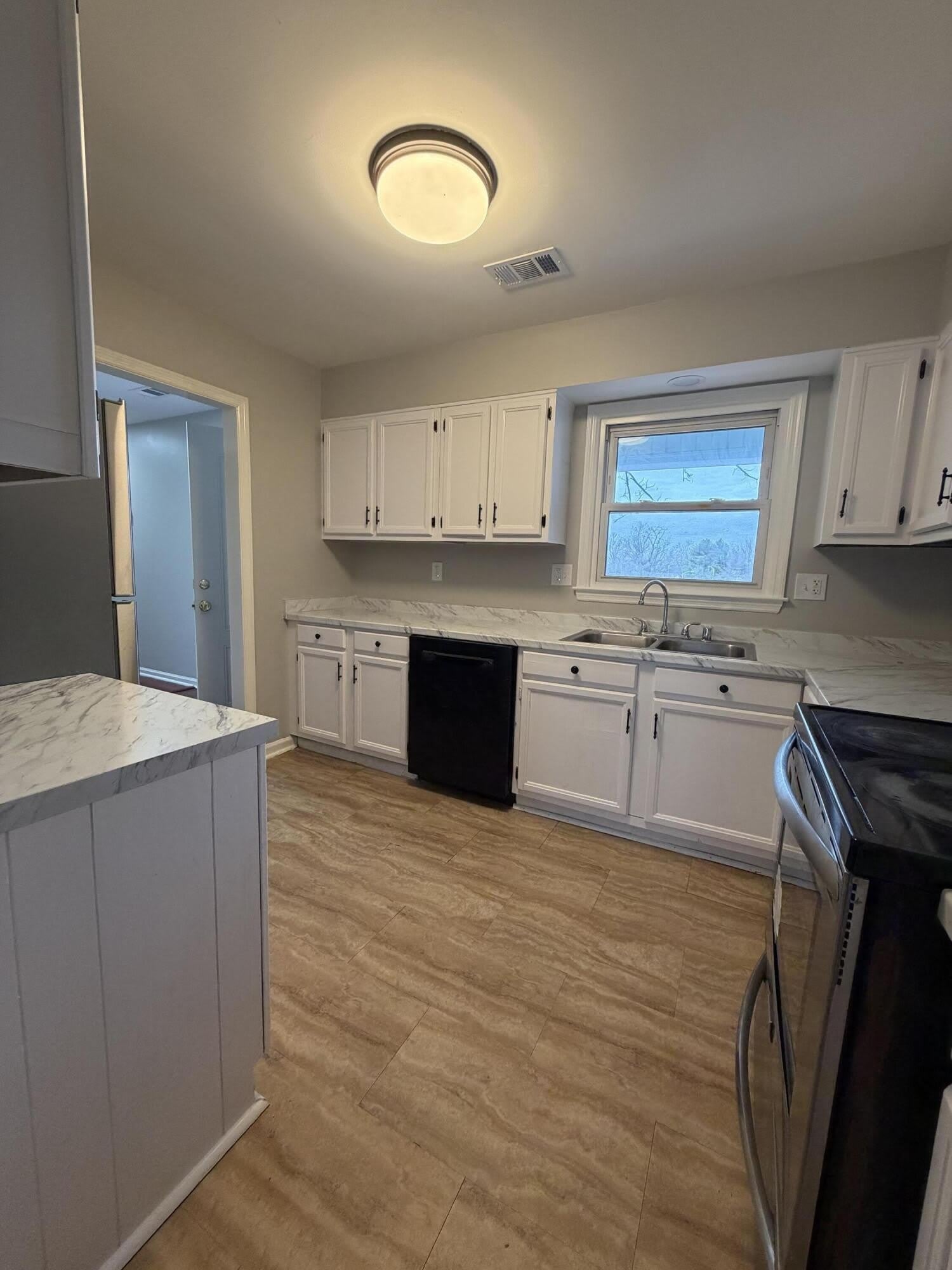 321 Hightower Road – photo 4