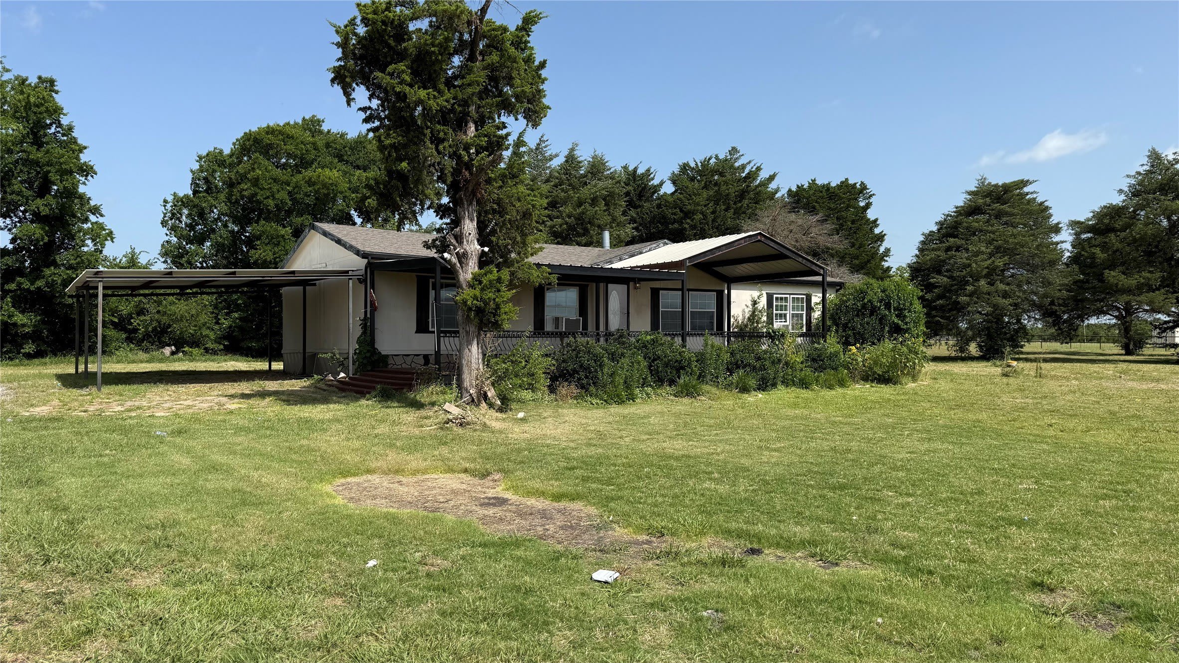 5629 COUNTY ROAD 1120 – photo 3