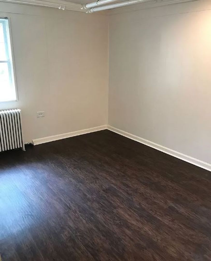 2027-2028 School Year 8 bdrm / 3 bath 508 14th St NW – photo 4