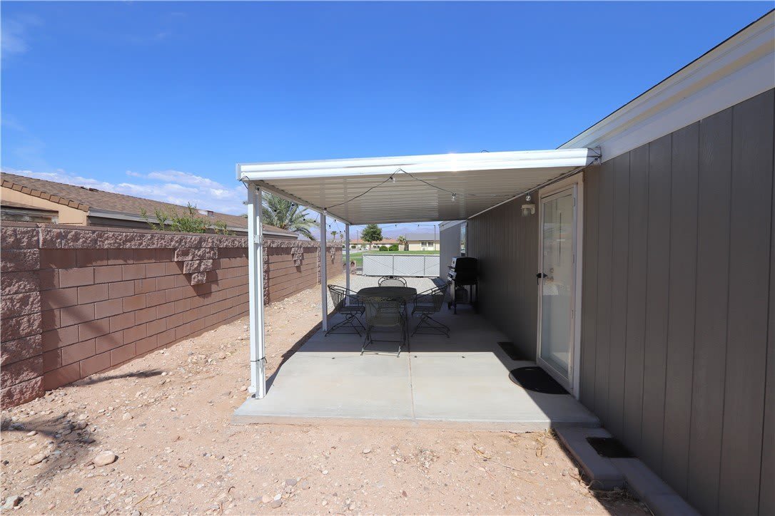 1681 River Gardens Drive – photo 2