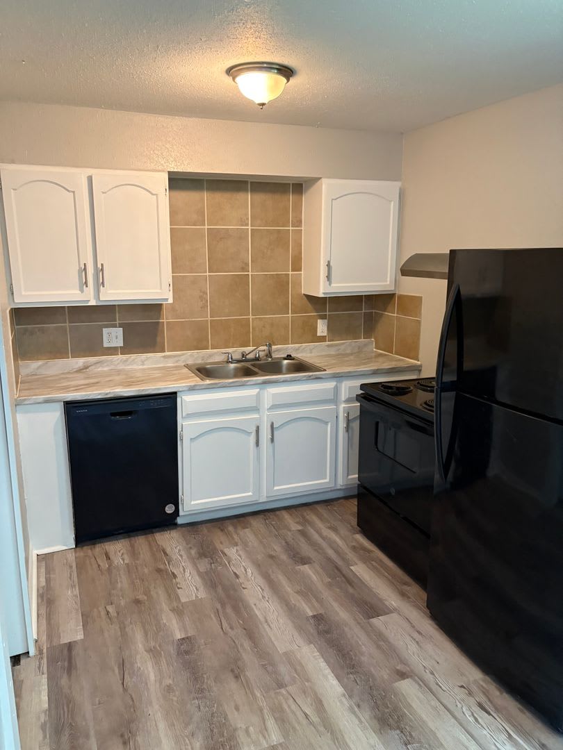 Large 3 bedroom house available – photo 5