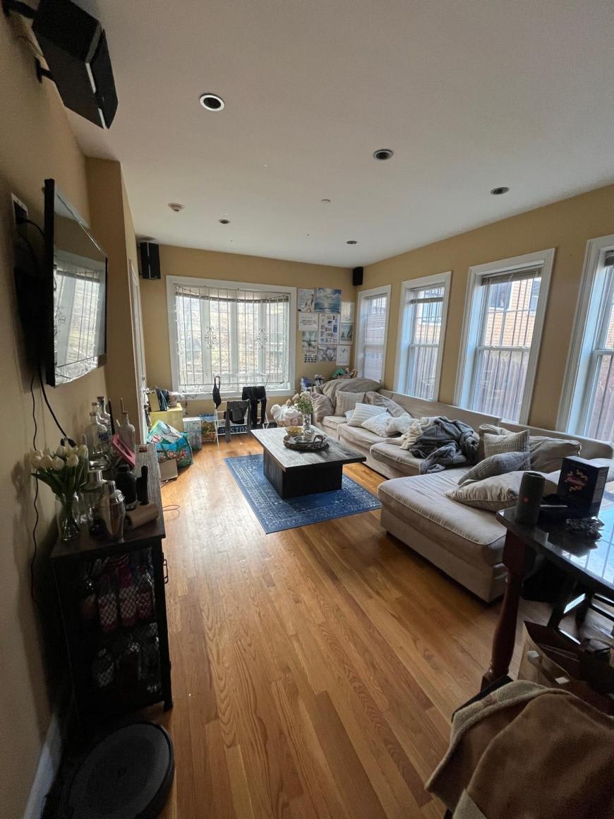 148 Hillside St. – photo 2