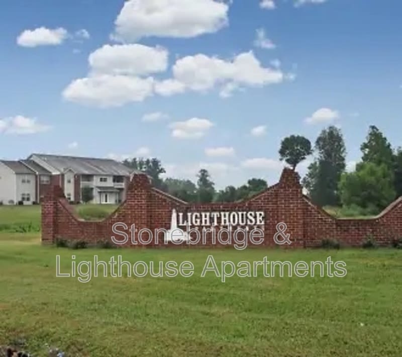 1104 Lighthouse Drive – photo 1