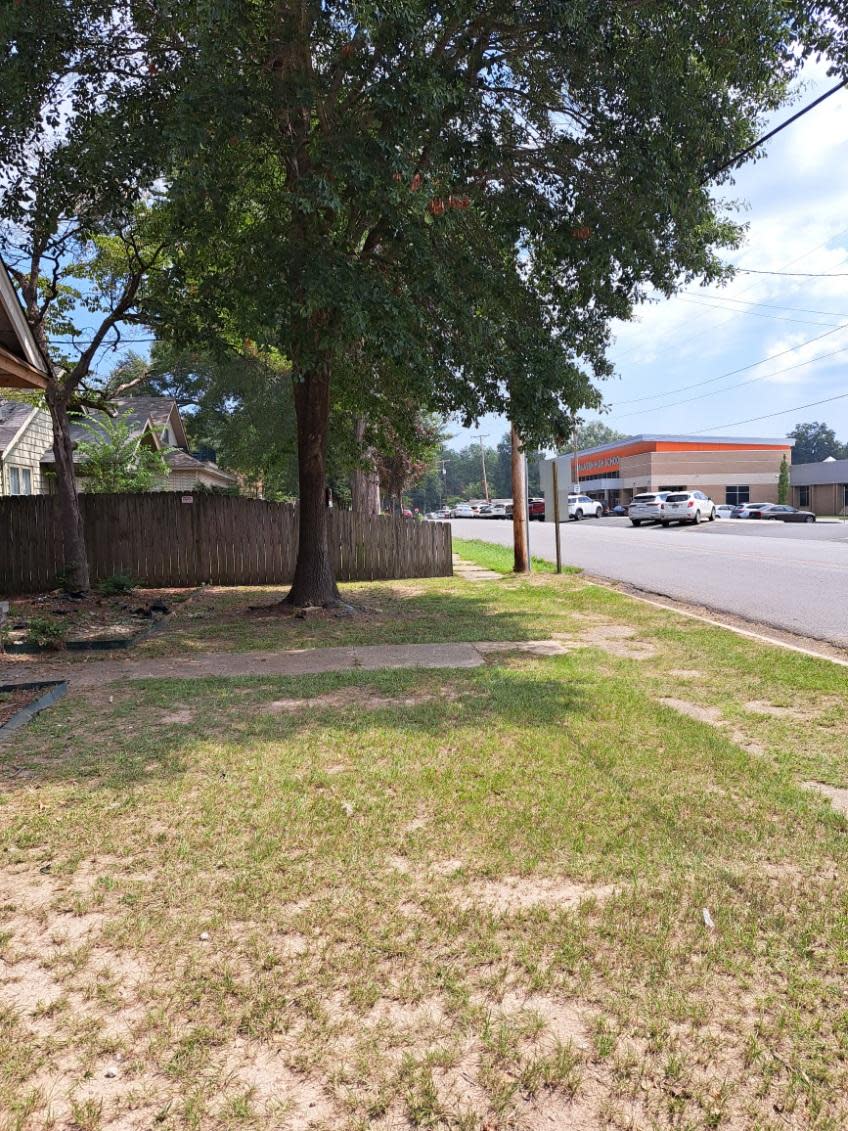 514 E Highland Ave – photo 5