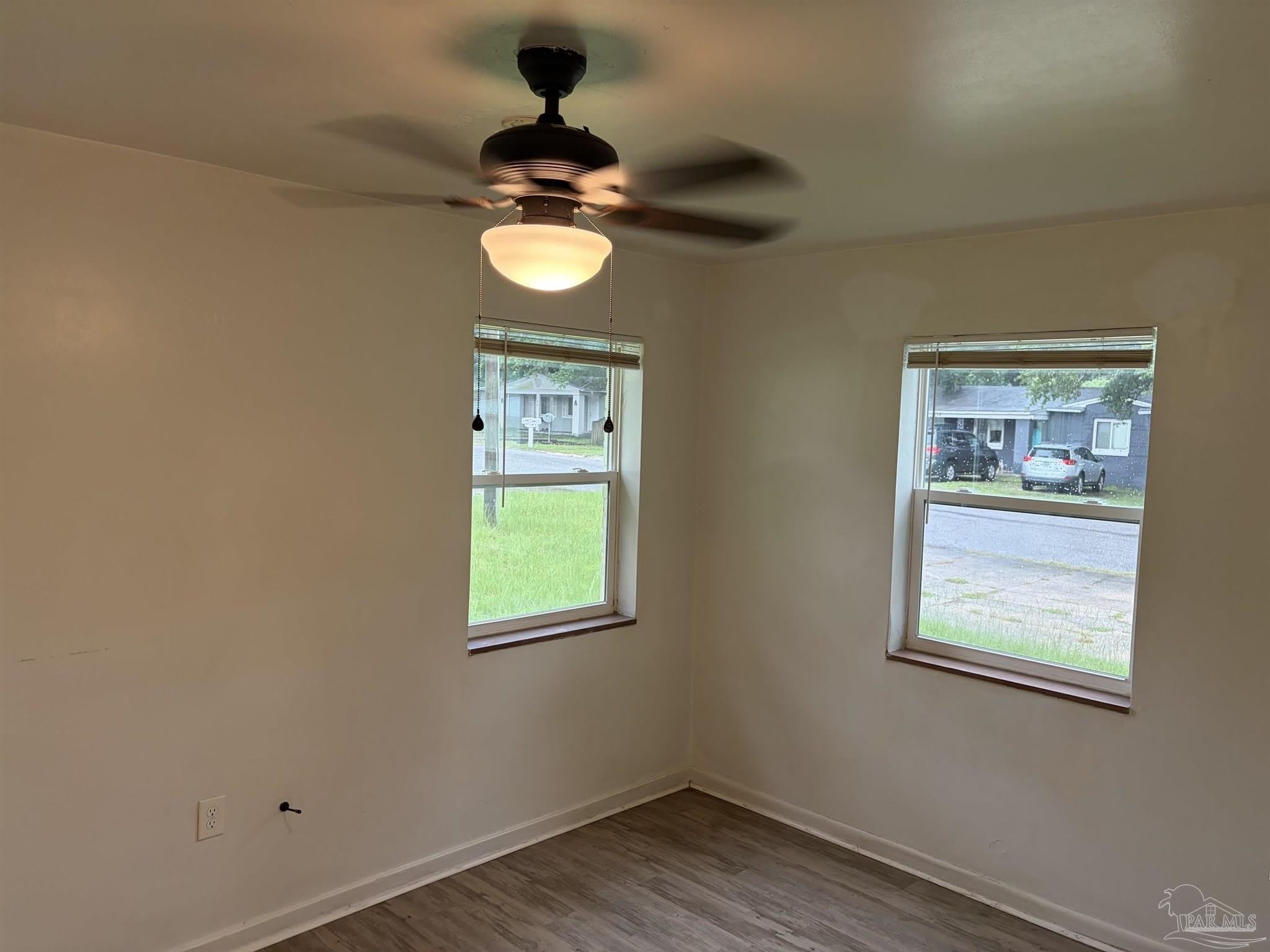 107 Holmes Dr – photo 5