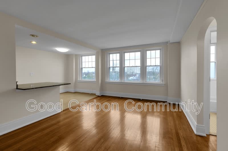 175 North St – photo 1