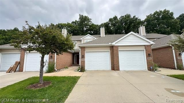 5555 WOODRUFF SHORE Drive – photo 1