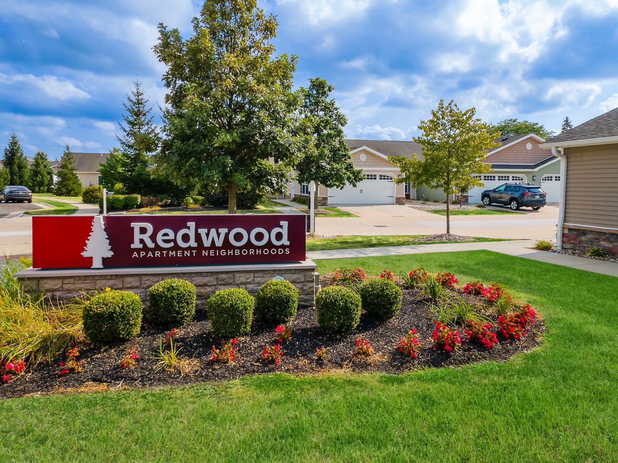 Redwood Perrysburg Woodmont Drive – photo 5