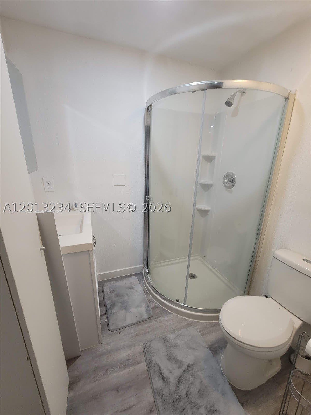 4201 SW 32nd Dr – photo 5