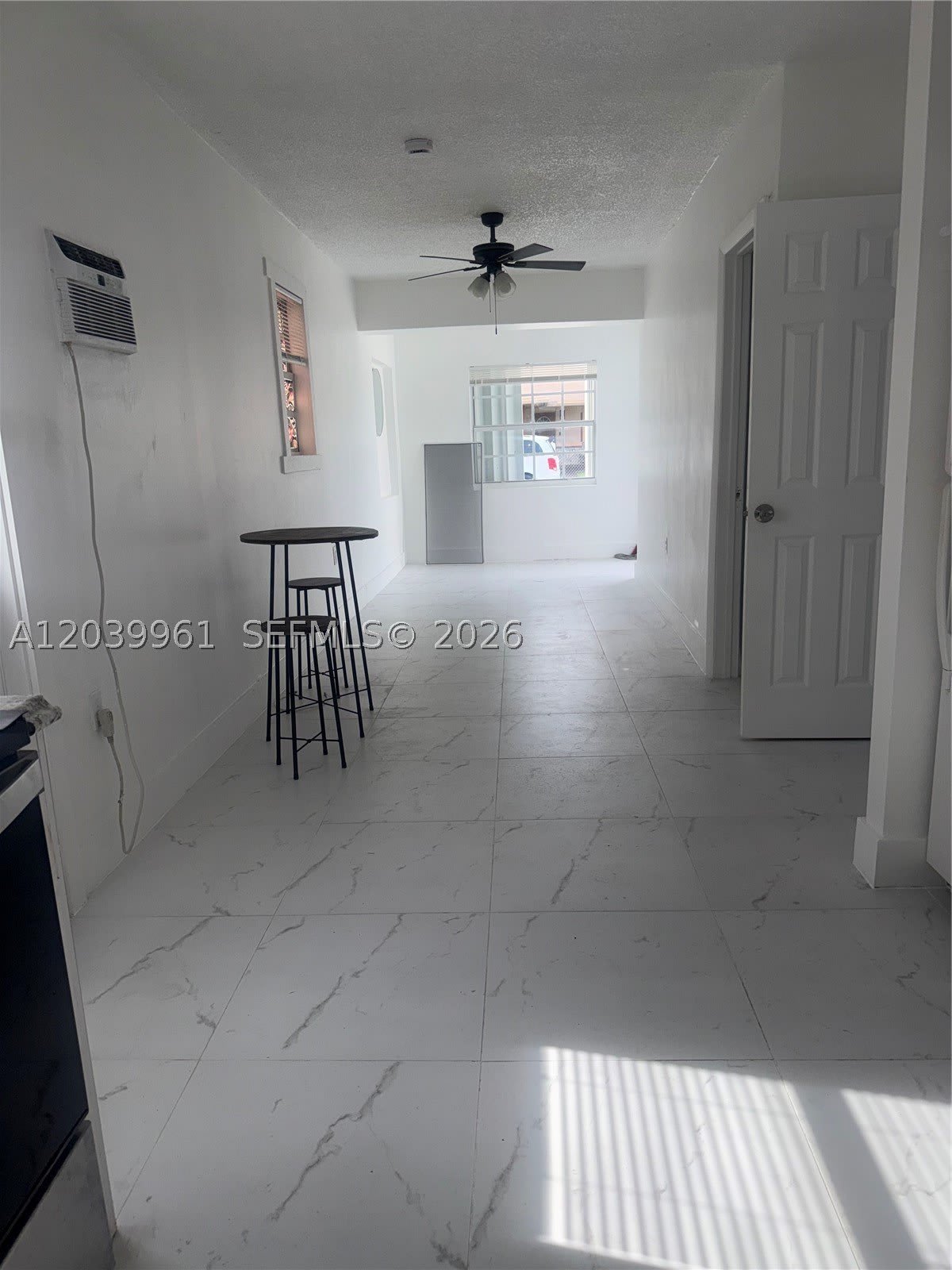 713 NW 4th St – photo 3