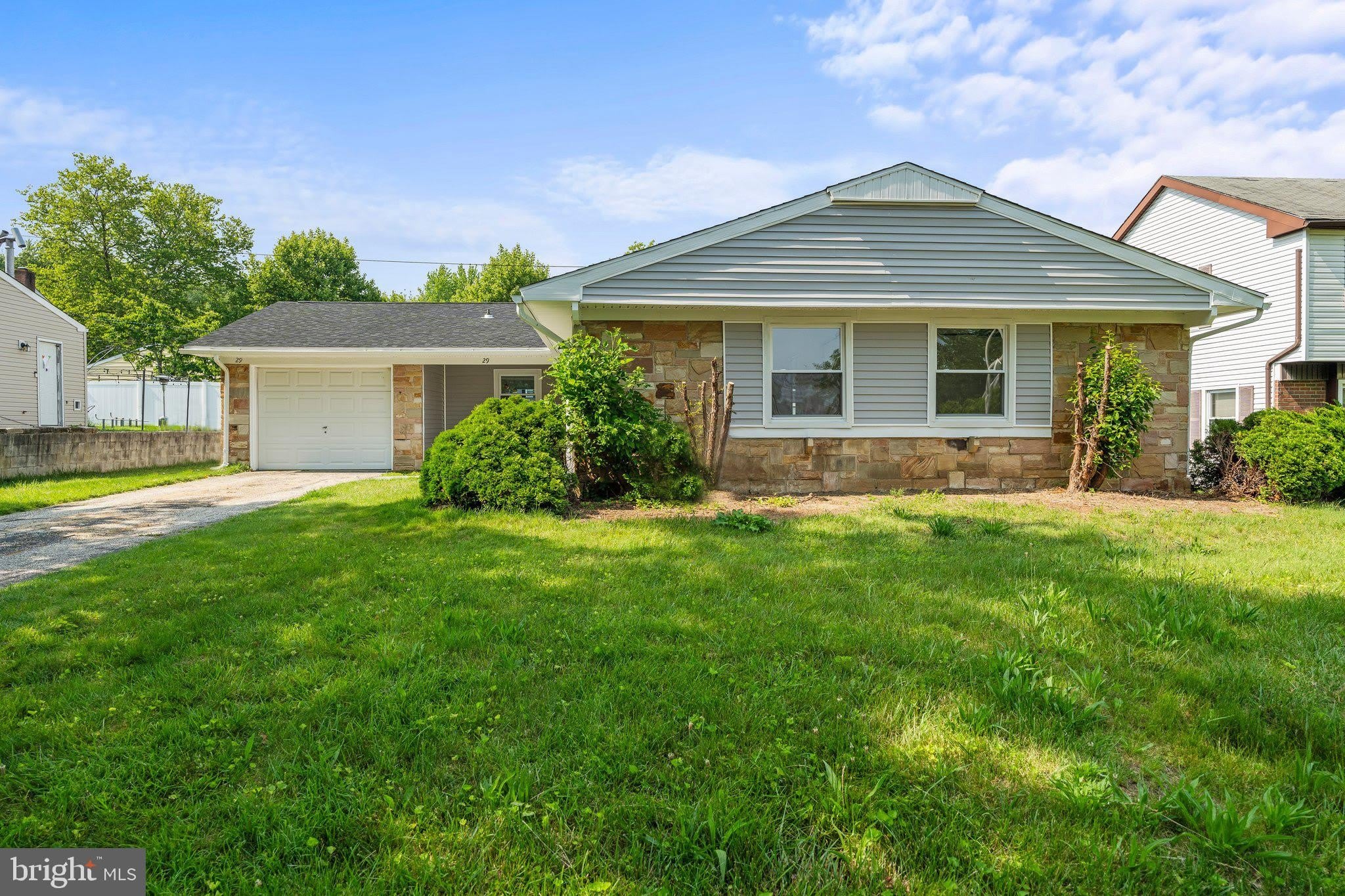 29 HINSDALE Lane – photo 2