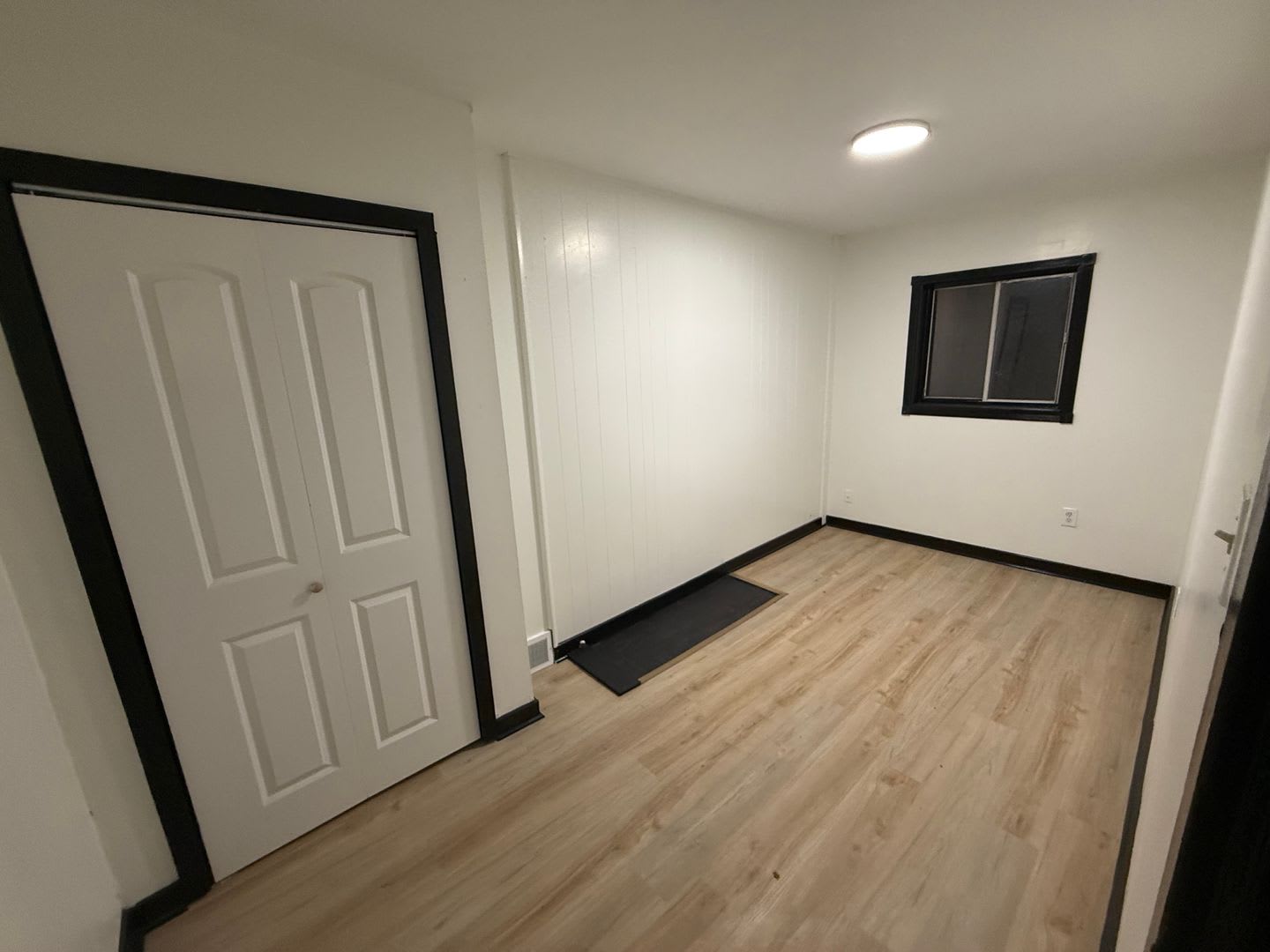 updated 4 bedroom 2.5 Bathroom house for rent – photo 5