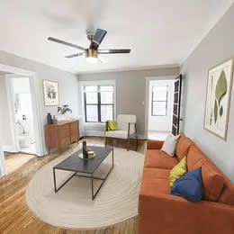 657 West Oakdale Avenue – photo 1