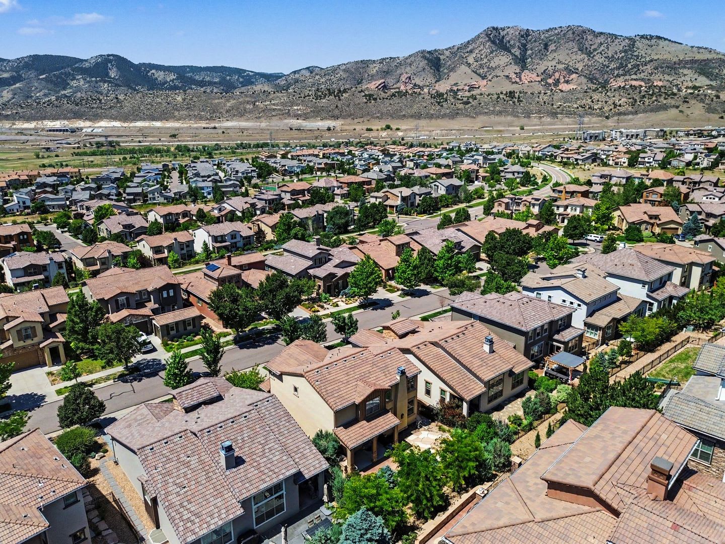 Live the Solterra Lifestyle in One of Lakewood's Most Coveted Communities! – photo 3