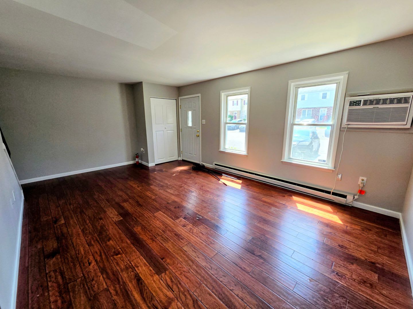 5657 Wood Lane – photo 2