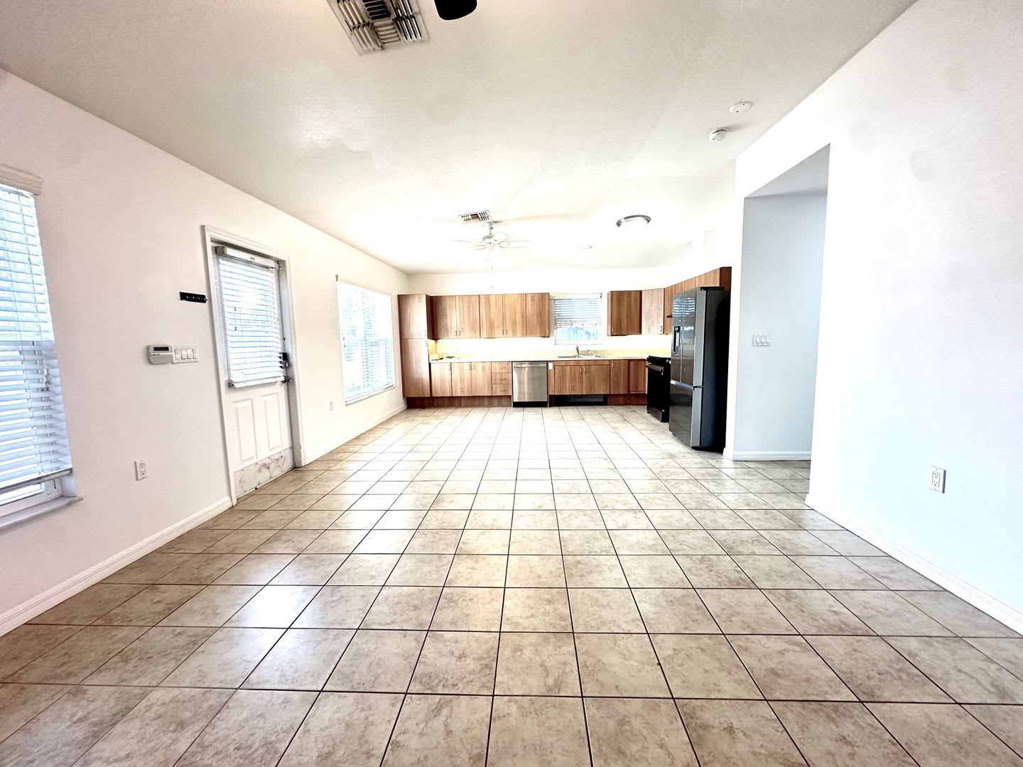 3BR/2BA Oasis with Chef's Kitchen, Private Suite, and Serene Outdoor Haven! – photo 5