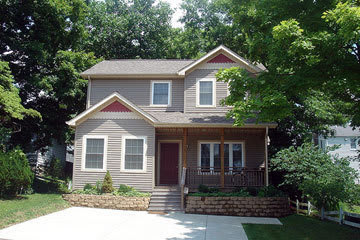 First month's RENT FREE! 3 Bedroom 3 Bath House Next to Campus – photo 1