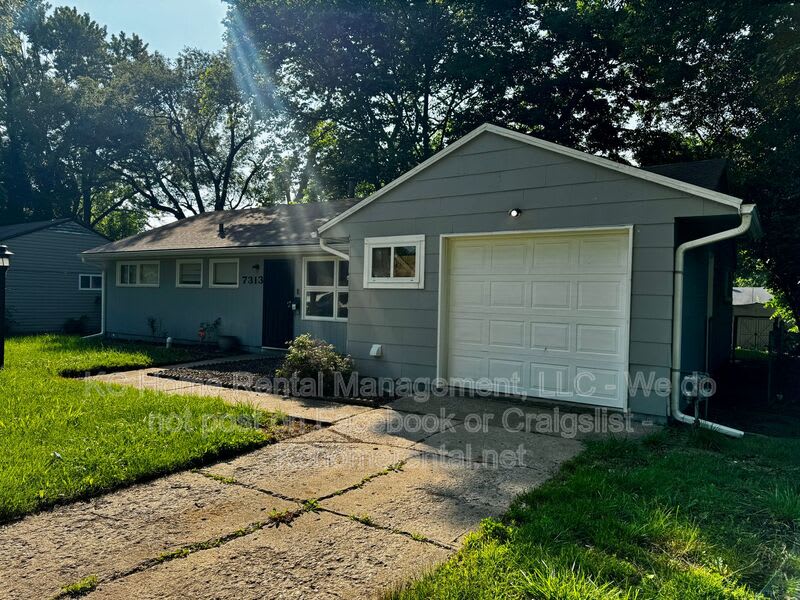 7313 E 109th Terrace – photo 2