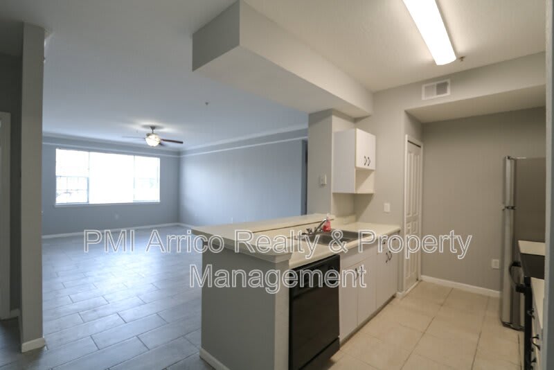 17101 Carrington Park Dr – photo 5