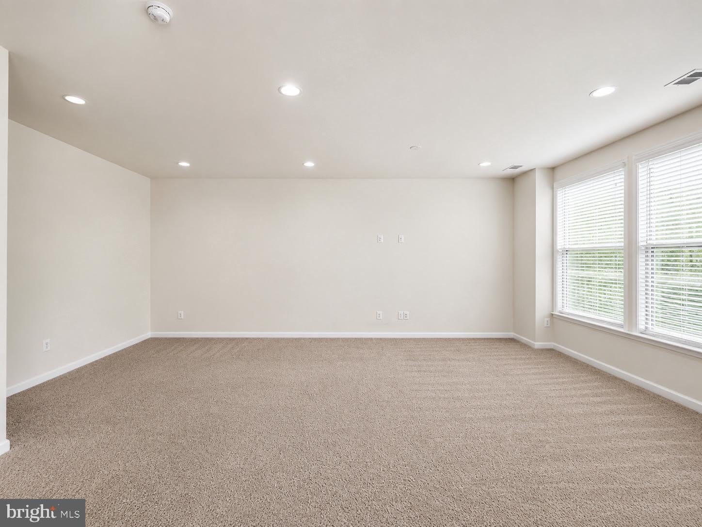 23451 EPPERSON Square – photo 2