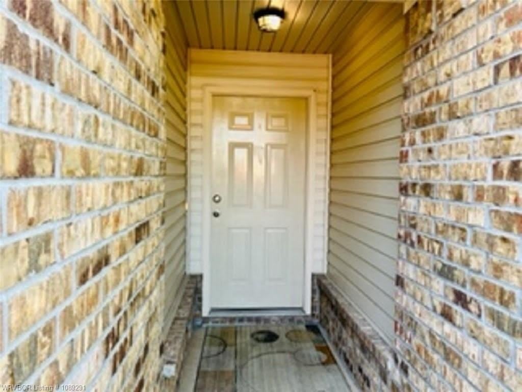 6414 Huntington CT – photo 3
