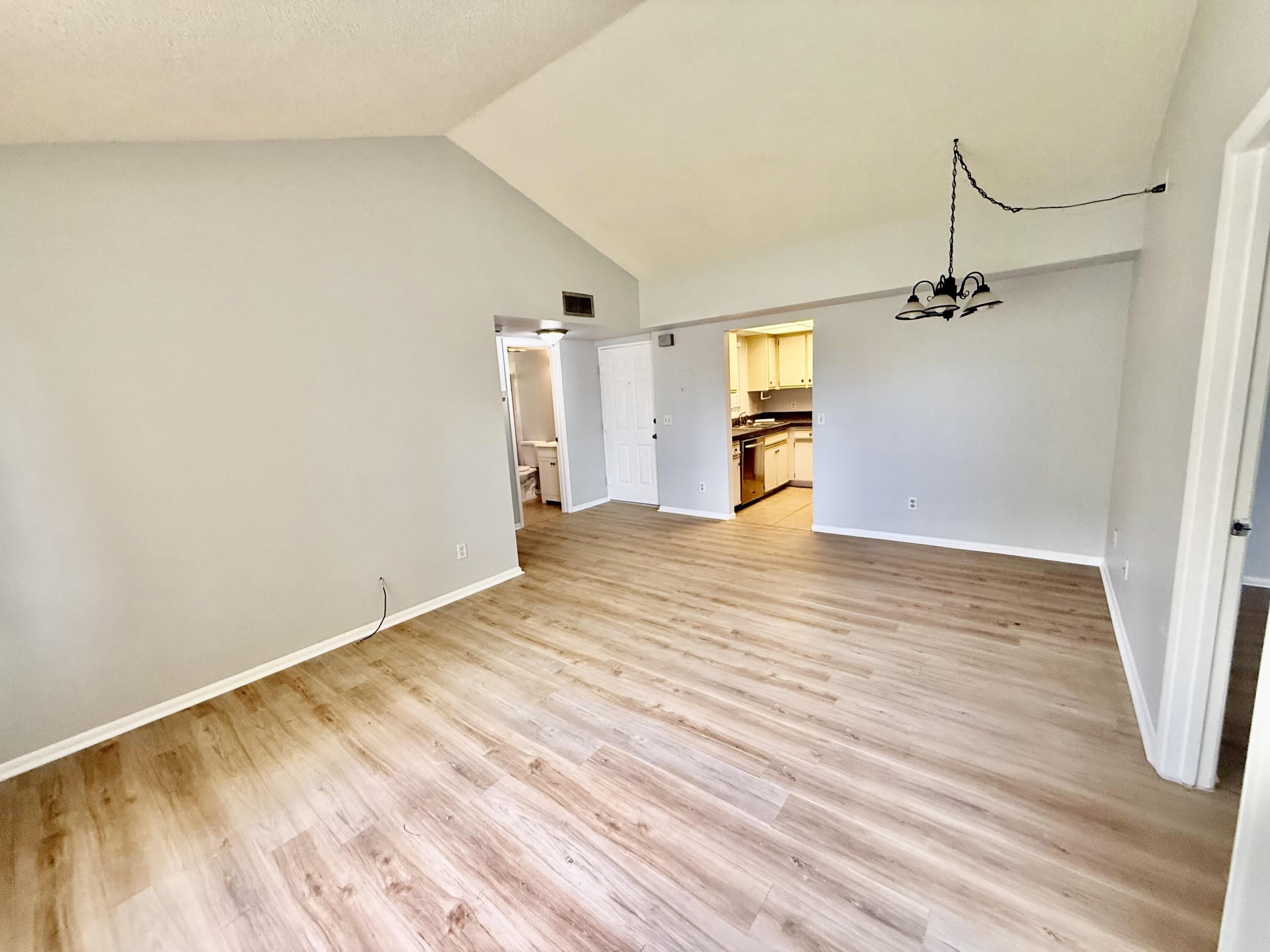 1673 SE GREEN ACRES Circle – photo 5
