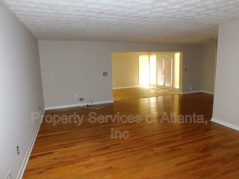 626 Indian Hills Pkwy – photo 5