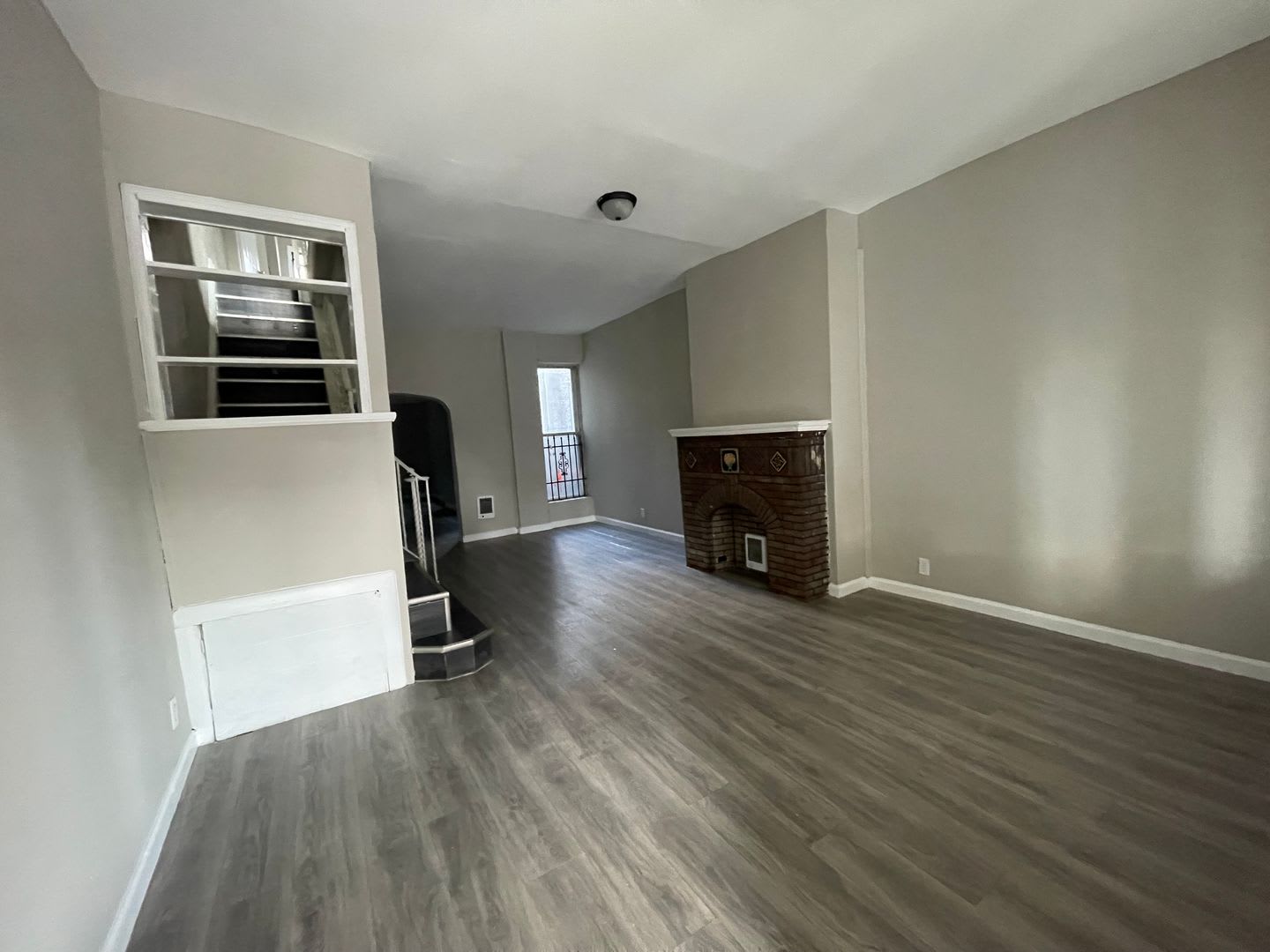 Comfortable & Convenient Philadelphia Rental – 3347 N American St 3 beds – photo 2