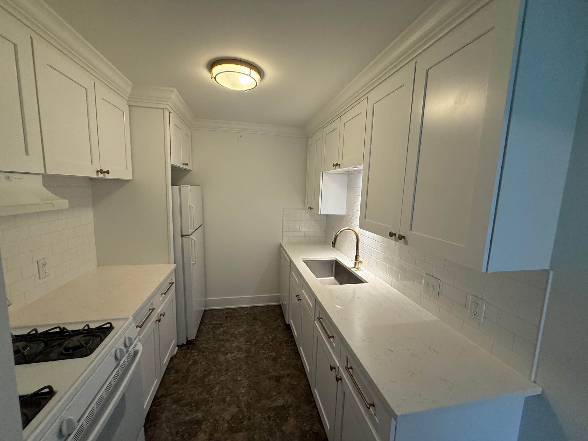 7310 York Ave S Apt 211 – photo 1