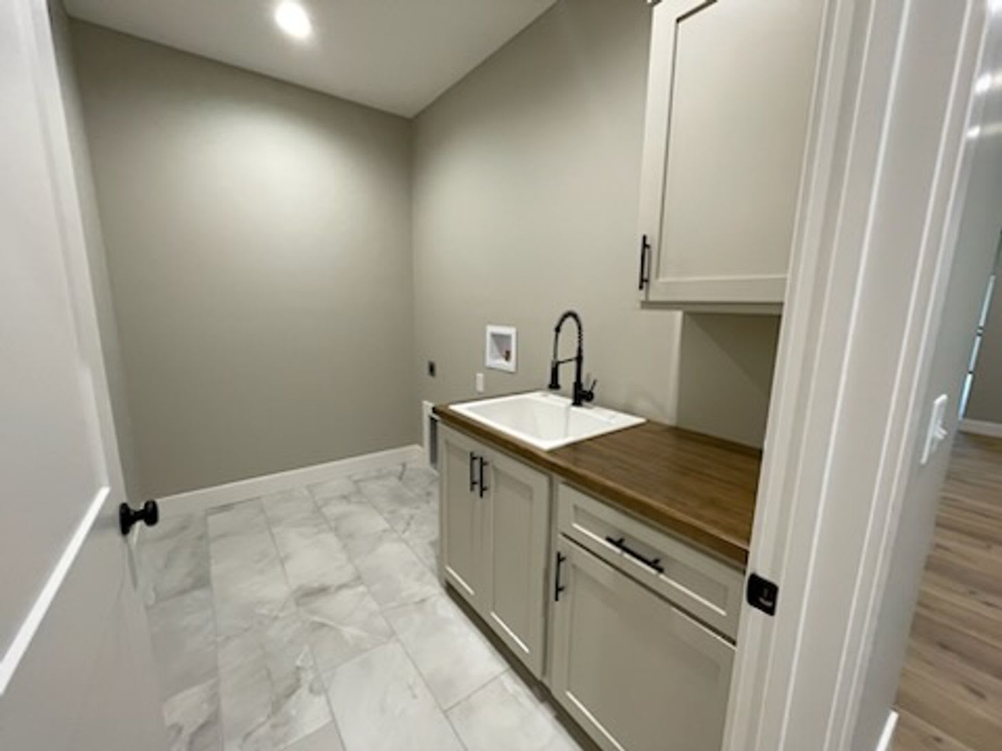New Construction 3Bd 2Ba Duplex – photo 3