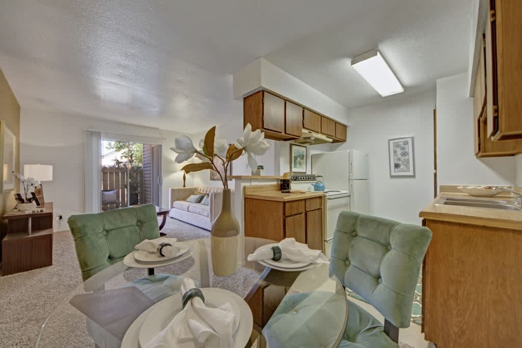NORTHRIDGE COURT APARTMENT HOMES – photo 5