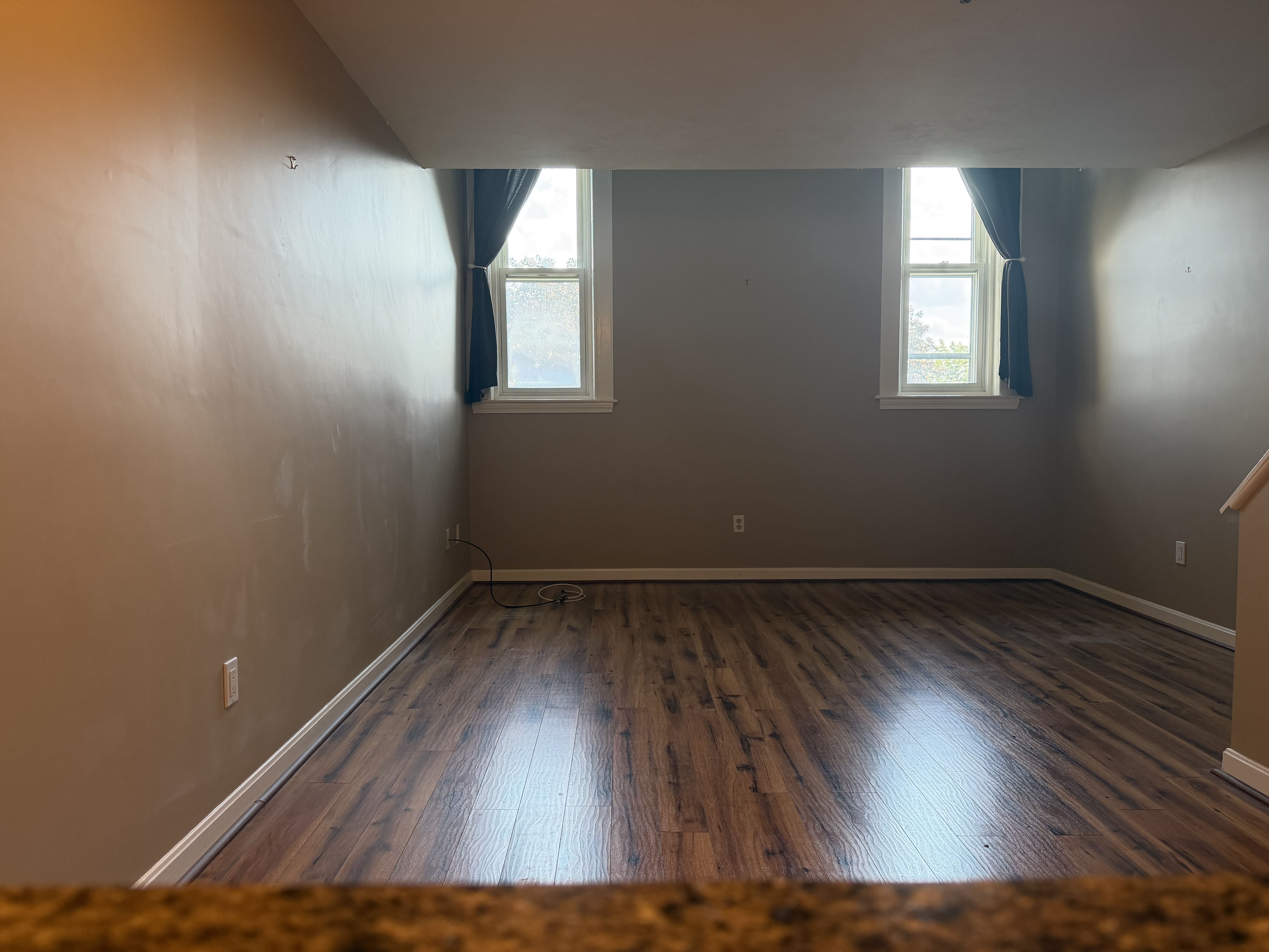280 Village St – photo 3