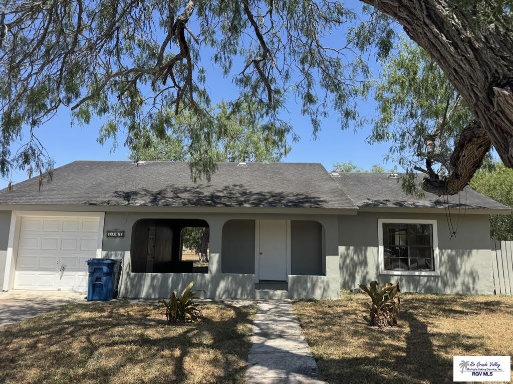 1201 BEN LORA LN – photo 1