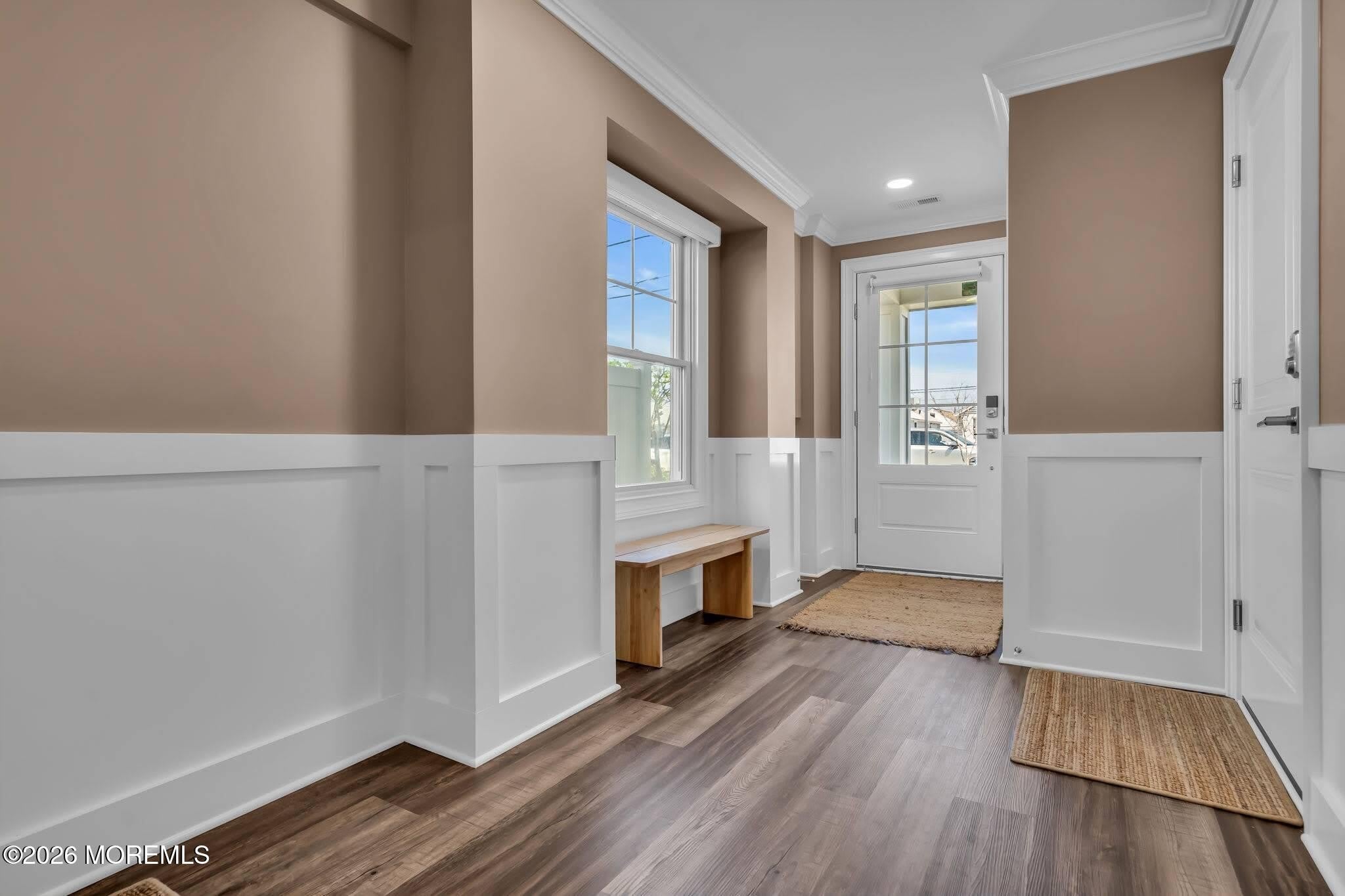 39 20th Avenue – photo 2