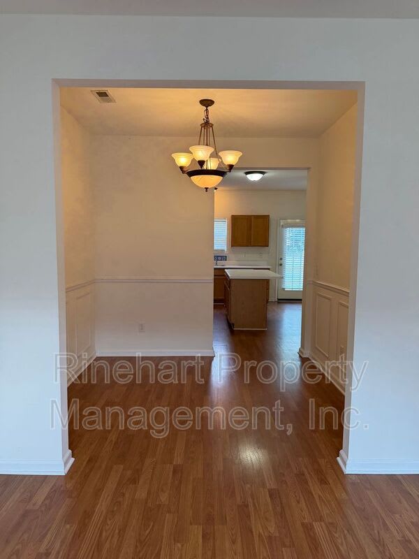 737 Atherton Way – photo 3