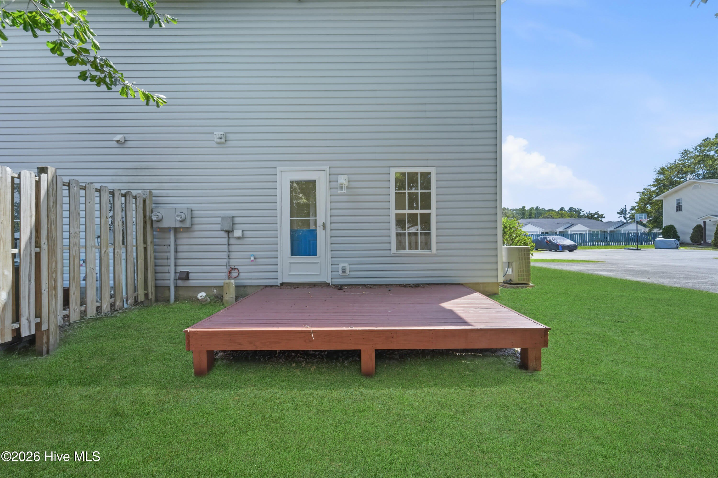 301 Johns Way – photo 4
