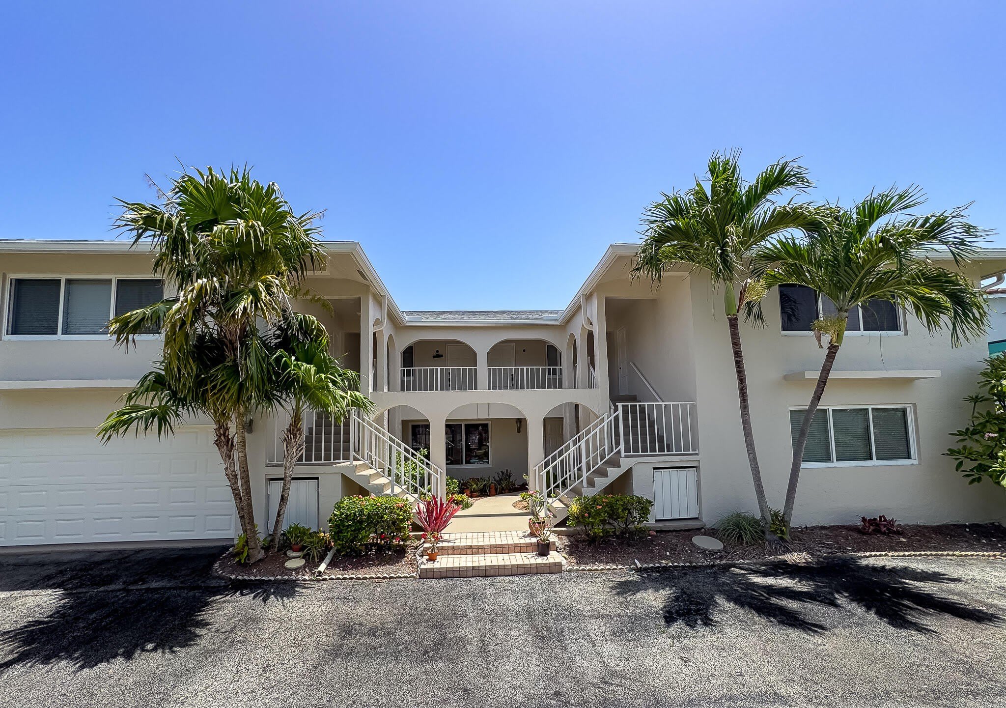 1110 Bel Air Drive – photo 3