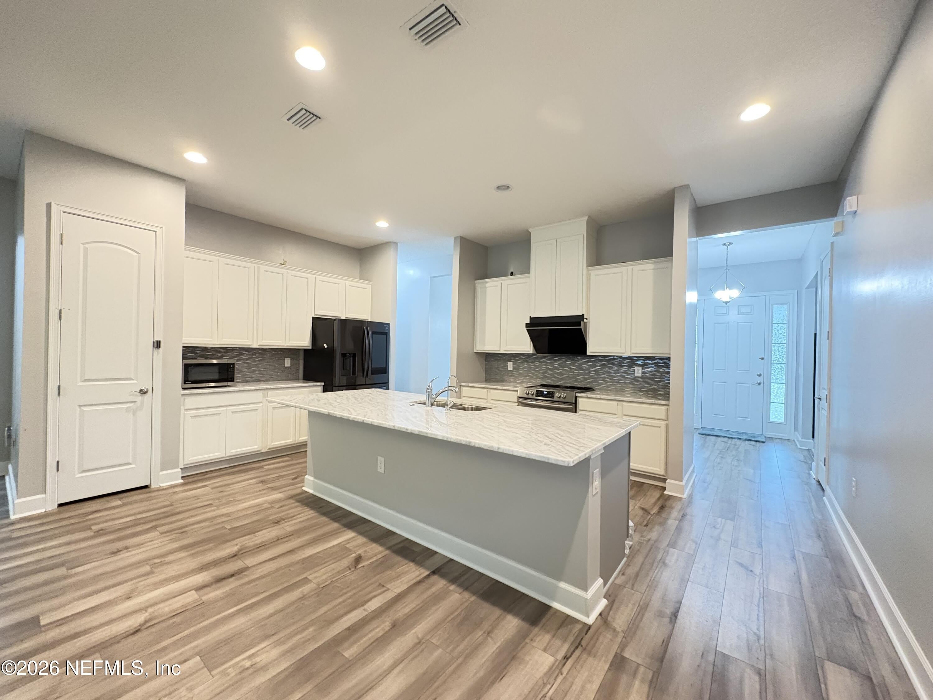 104 LINDA LAKE Lane – photo 3