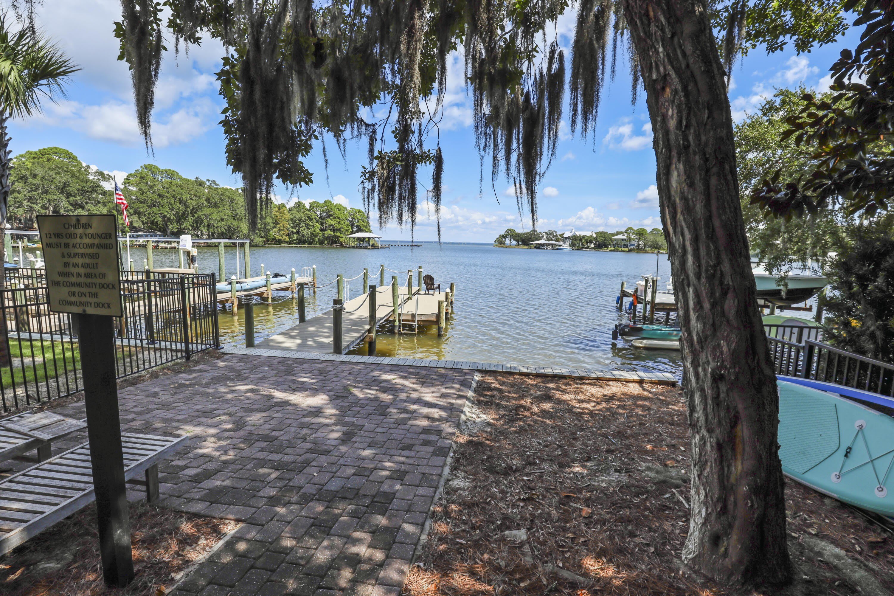 159 Beacon Point Drive – photo 3