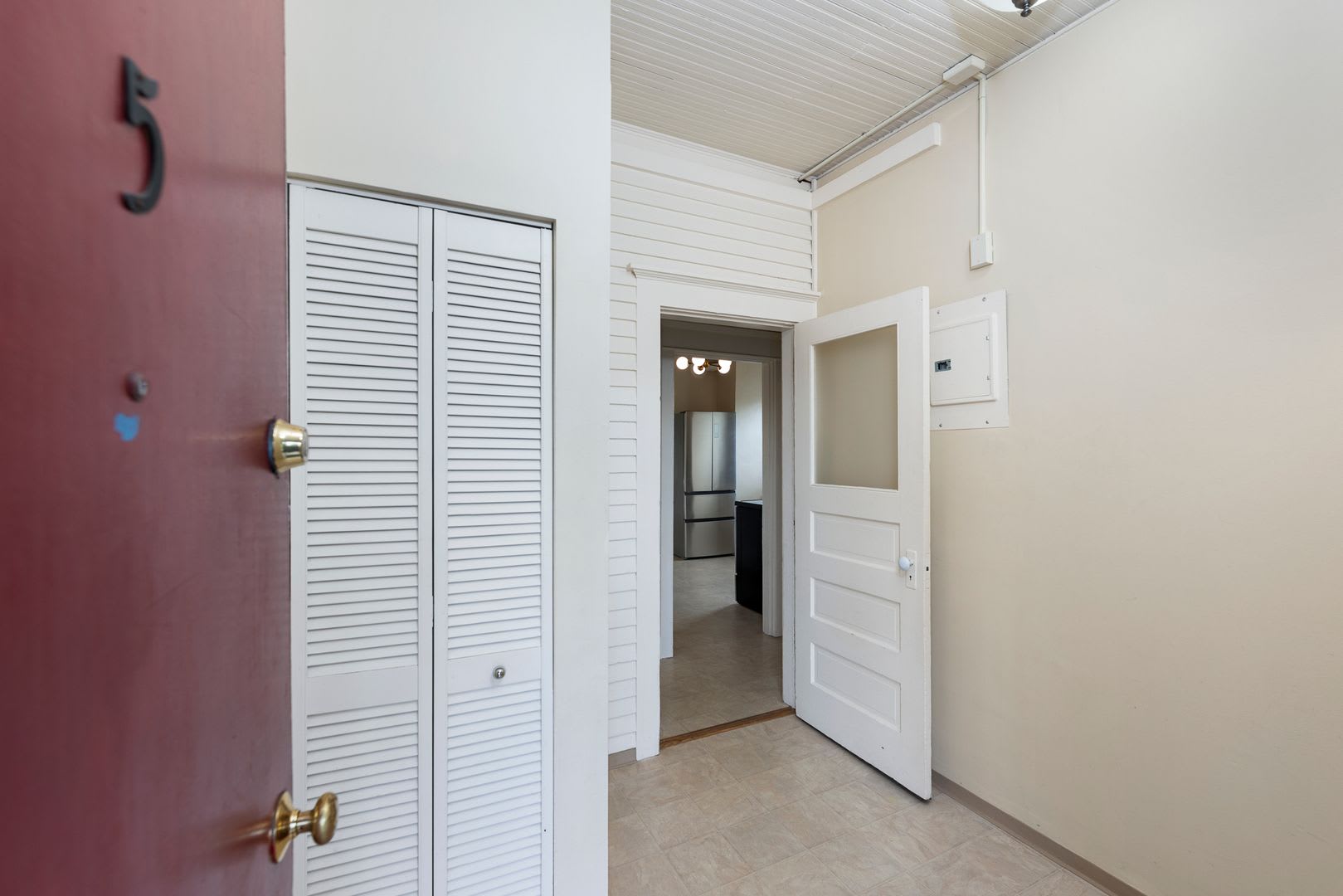 Victoria Apartments – photo 2