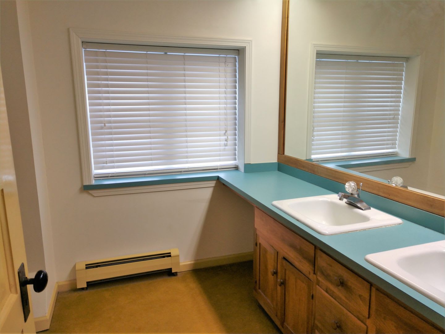 1 Bedroom Carriage House Near Downtown Goshen – photo 4