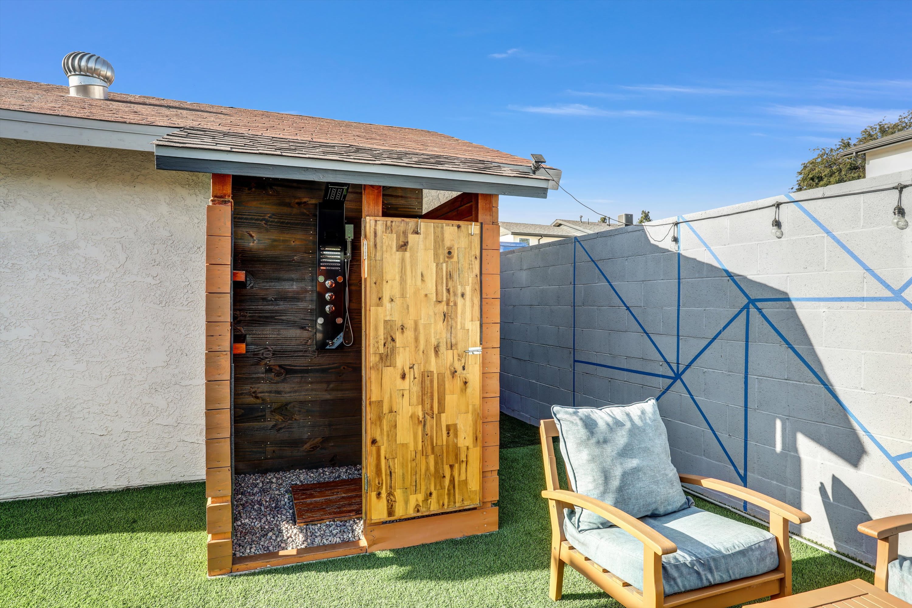 7834 Beck Avenue – photo 3