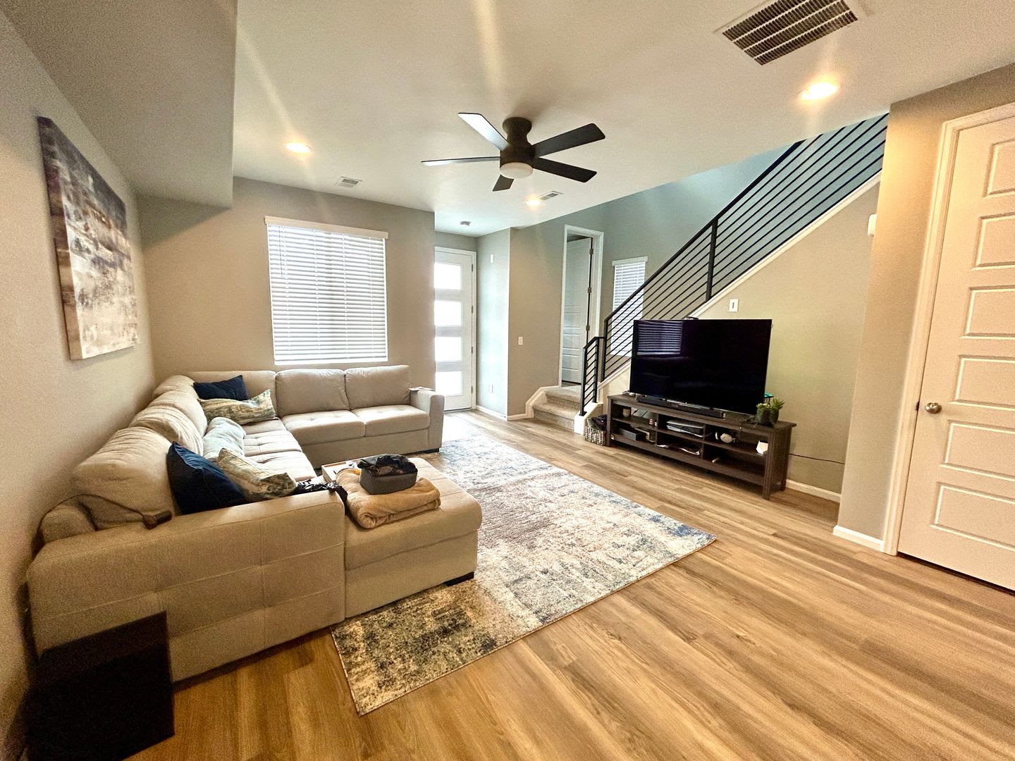Modern Luxury Living and Gourmet Kitchen! $300 off 1st month rent – photo 3