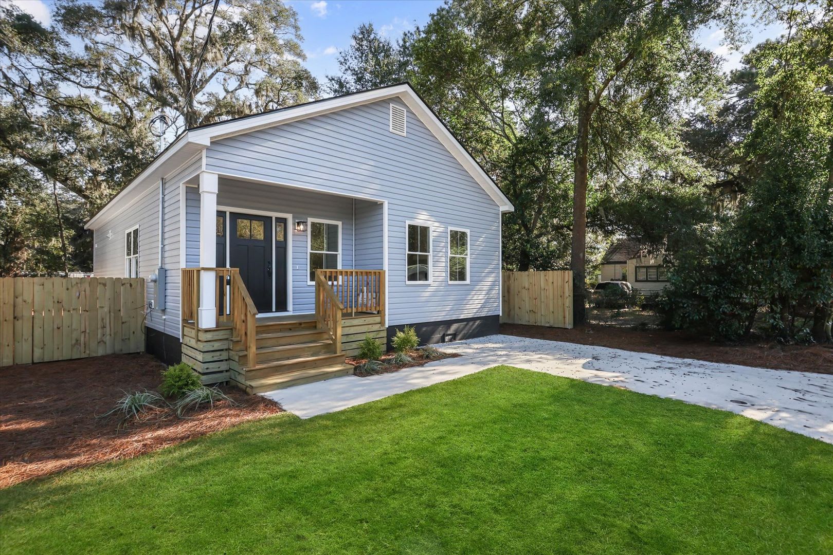 Mildred St Living – photo 4