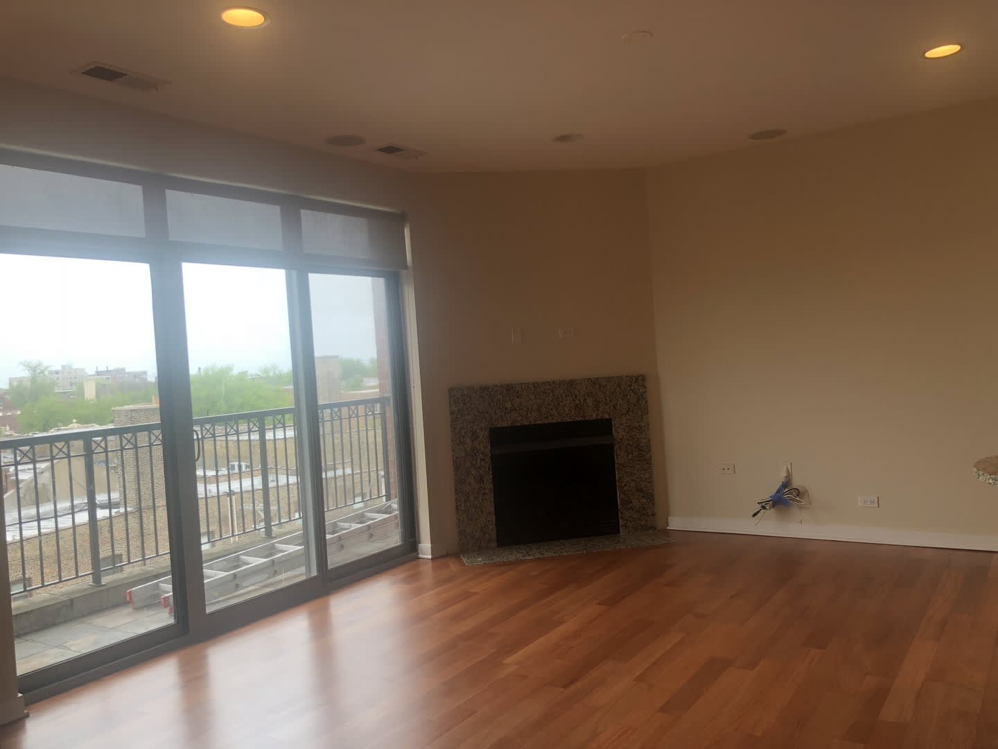 1444 W Morse Ave – photo 2
